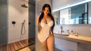 Aerocity Escorts Service Cheap Rate Near IGI Airport